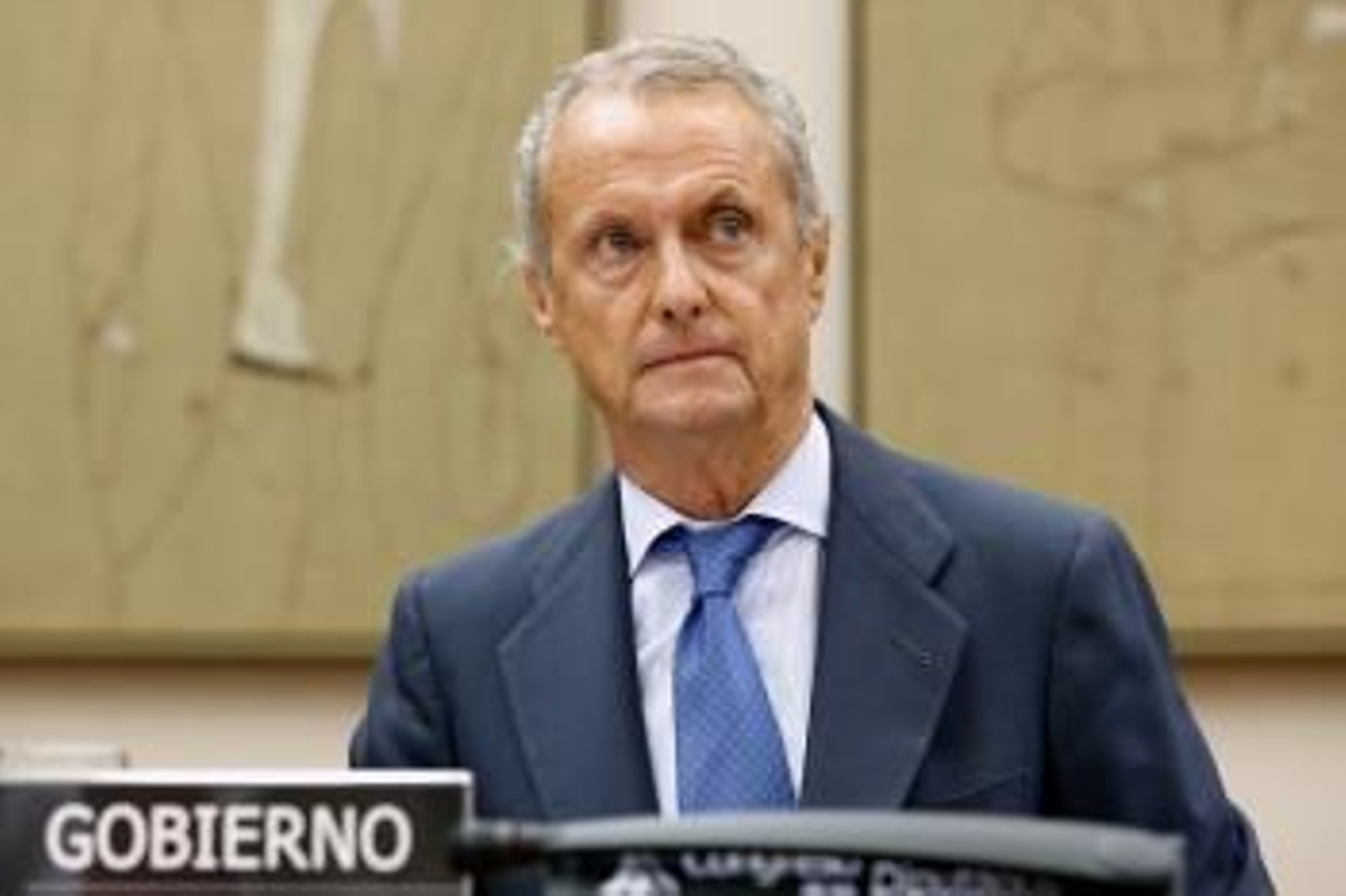 El ministro de Defensa, Pedro Morenés, durante su comparecencia en la comisión de Defensa en el Congreso de los Diputados