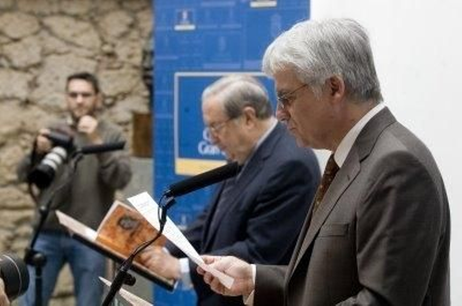 El presidente del Cabildo de Gran Canaria, José Miguel Pérez, en primer plano.