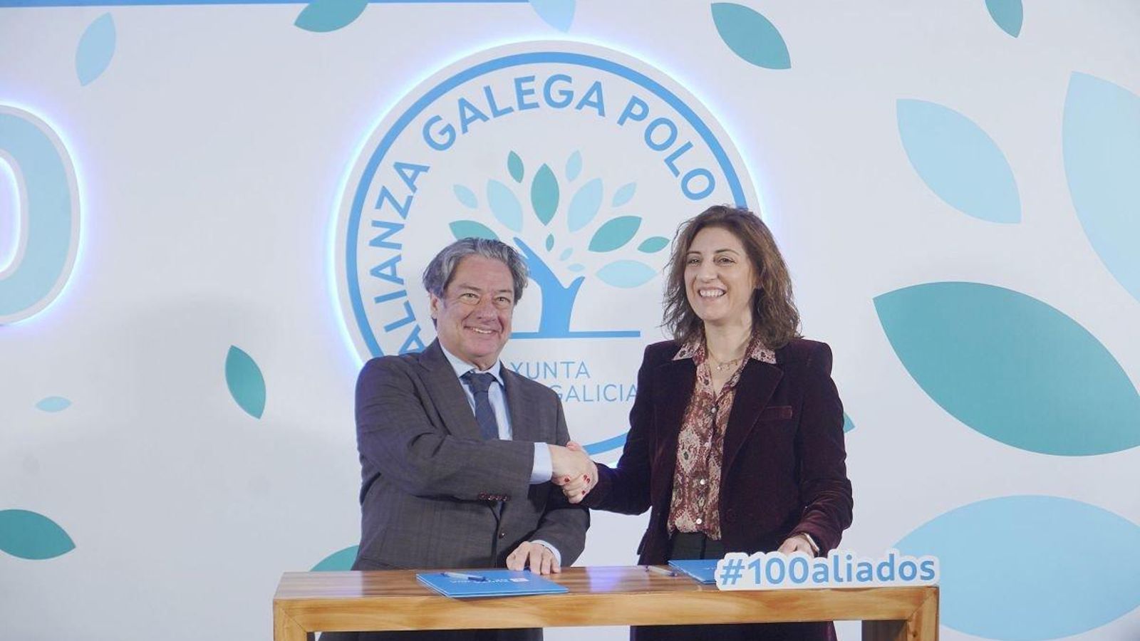 Eloy García y Ángeles Vázquez, ayer en Vigo.