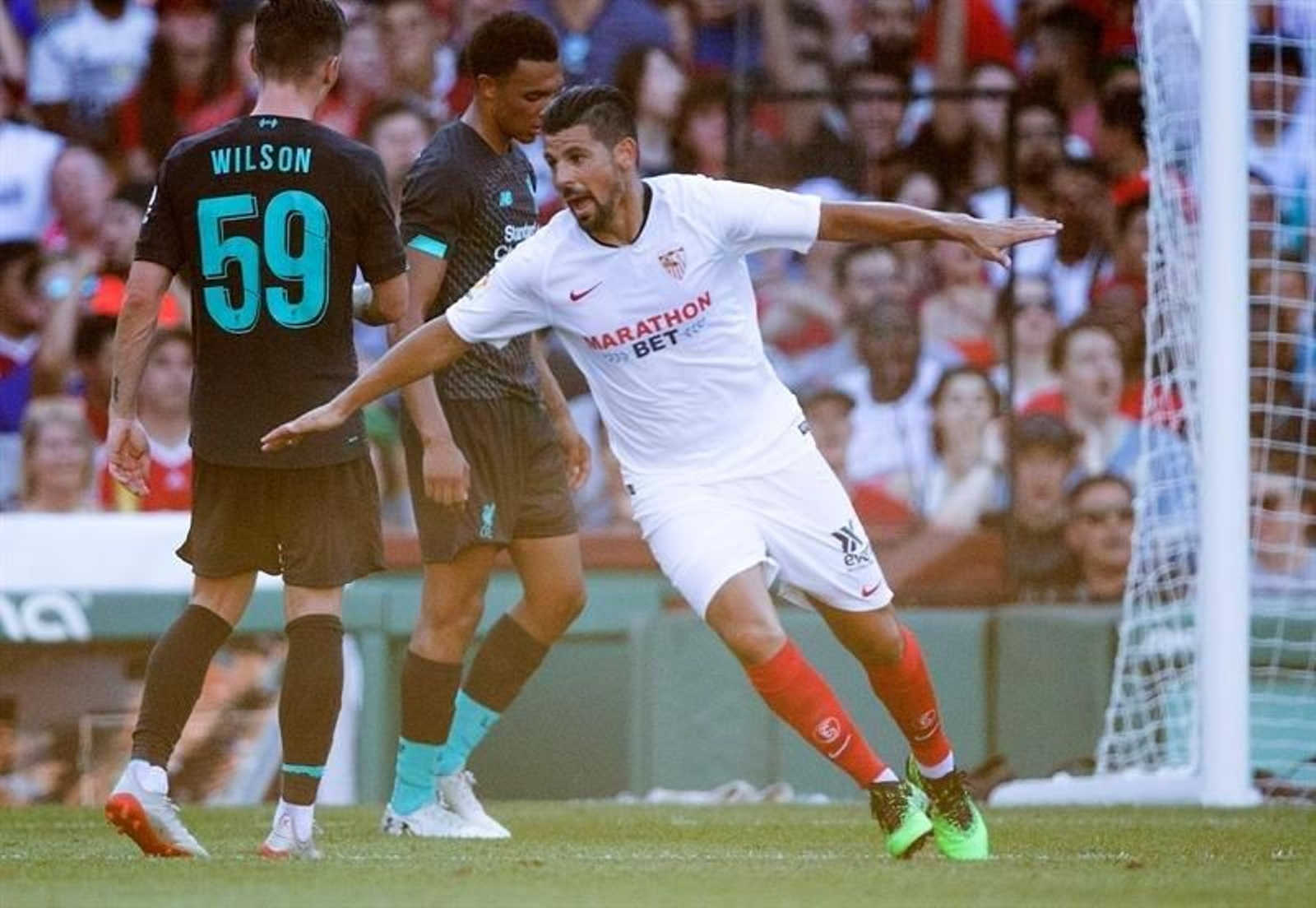 Nolito celebra el gol