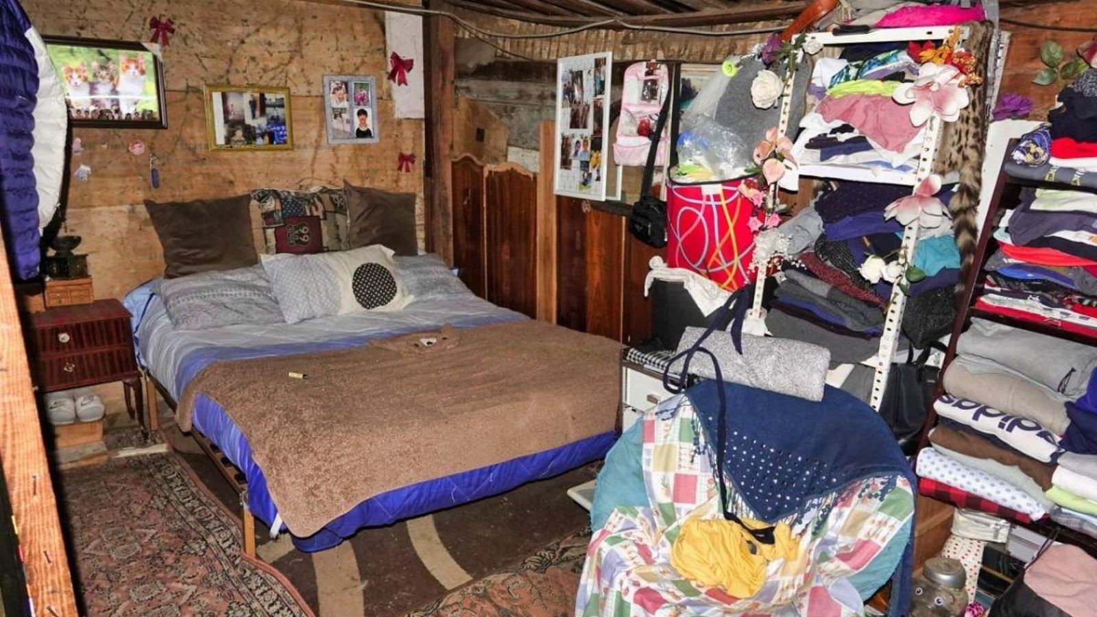 Interior de la chabola.