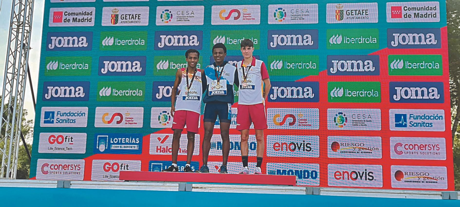 El céltico Asheber Díaz subió a lo alto del podio en sub-18.