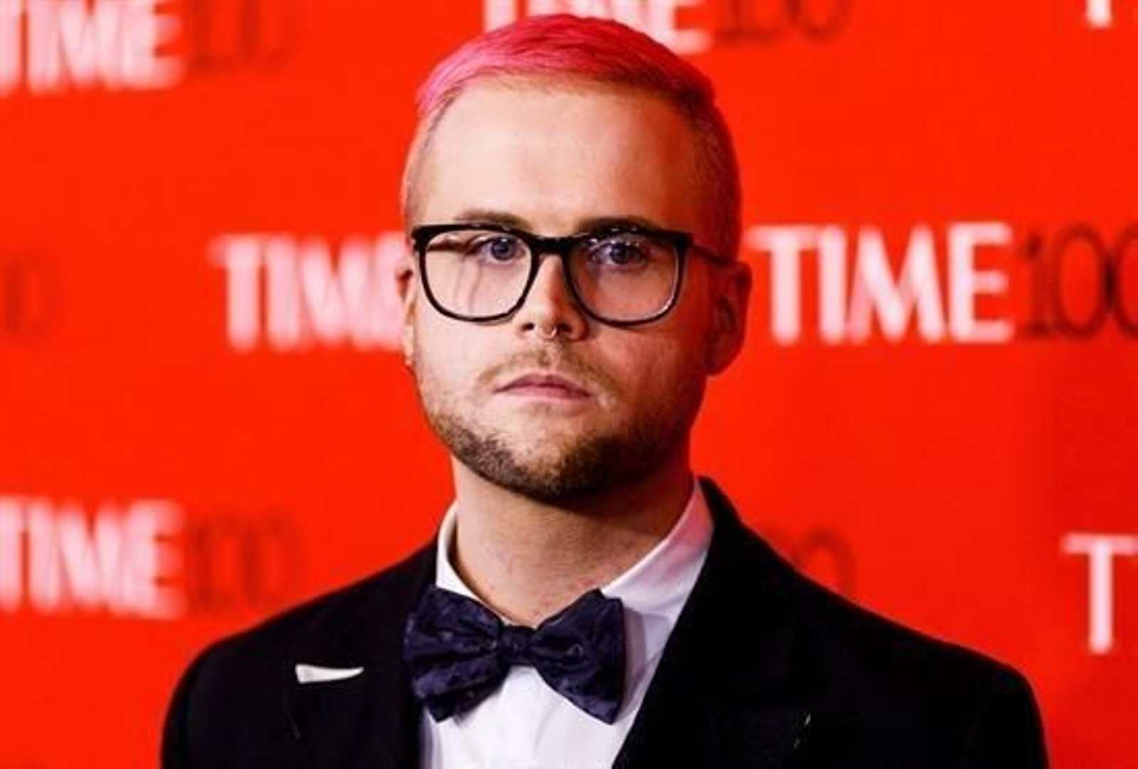 El exdirector de Cambridge Analytica, Christopher Wylie, posa a su llegada a la gala Time 100 en el Frederick P. Rose Hall en Nueva York.