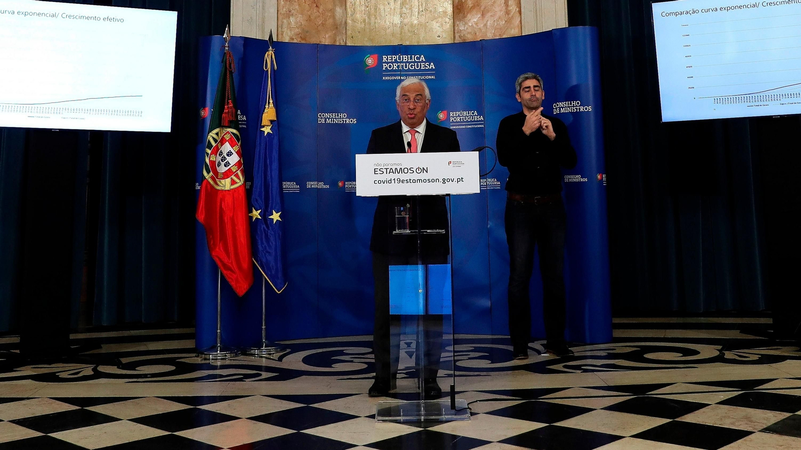 Peluquerías y tiendas de barrio, los primeros en abrir en Portugal