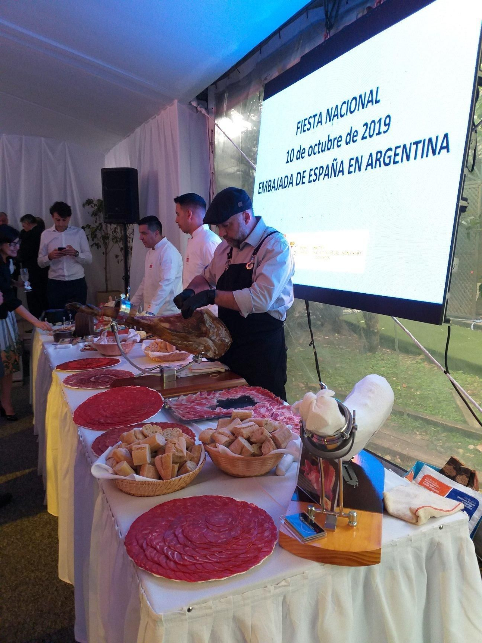 71780572_2816920851661043_6419298497589149696_o