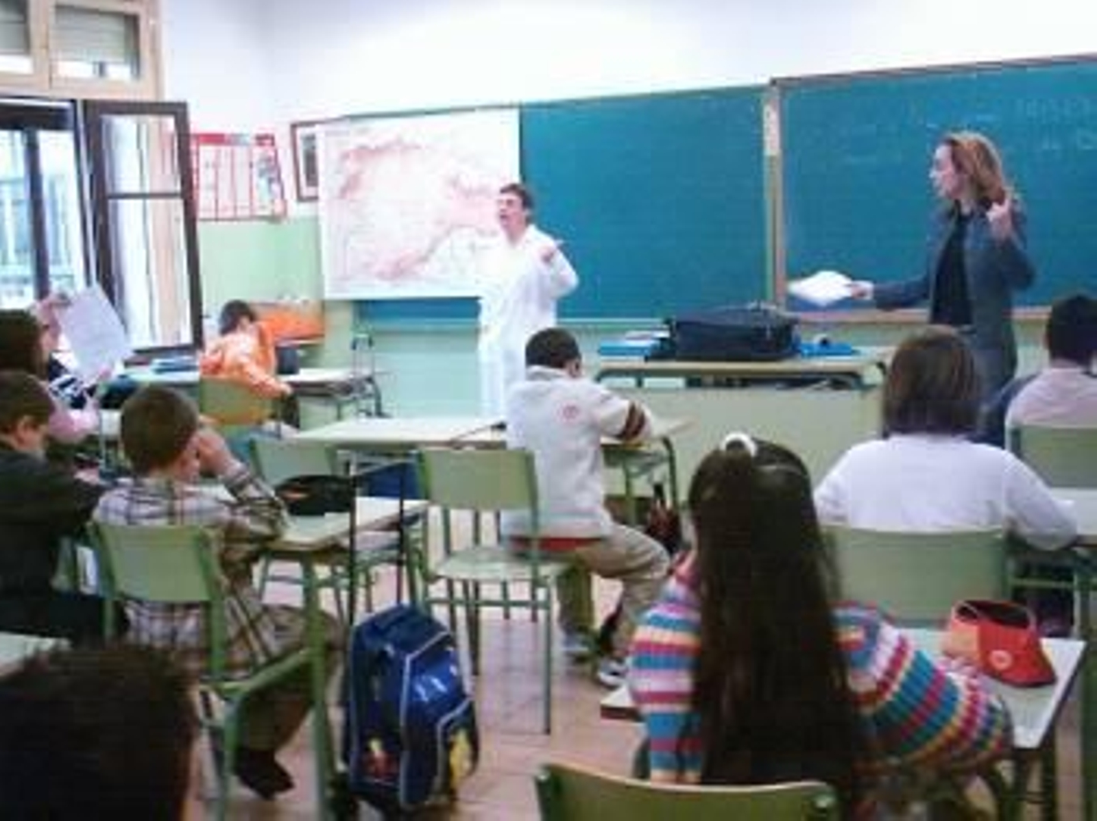 Los profesores y sindicatos protestan por los recortes en el gasto educativo. (Foto: ARCHIVO)
