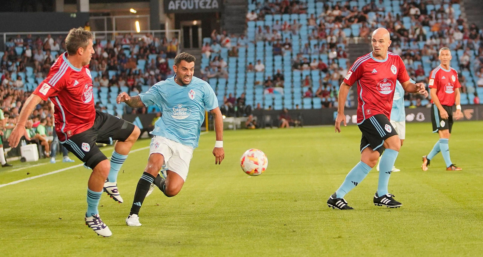 Augusto Fernández, en acción.