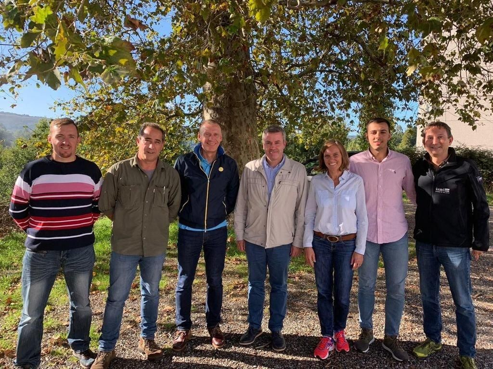 El alcalde, Luis Piña, con los técnicos alemanes y austriacos.