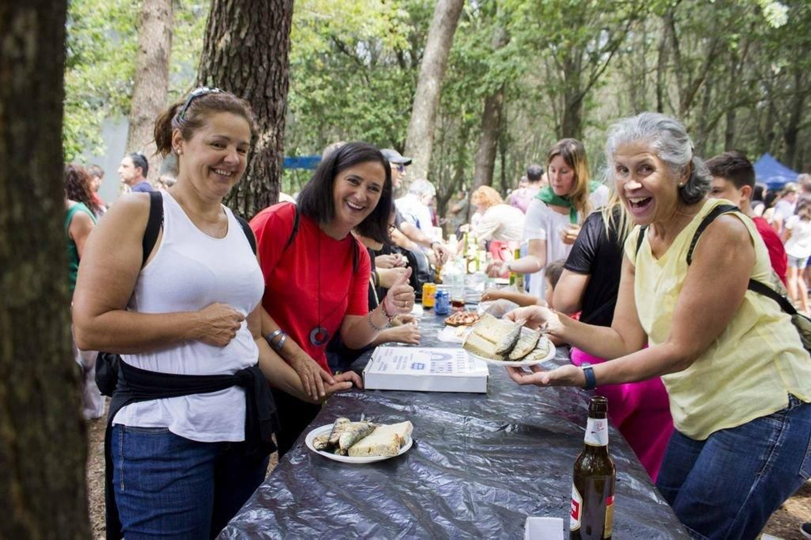 Las sardinas, imprescindibles en la romería del Pan de Millo de Cabral.
