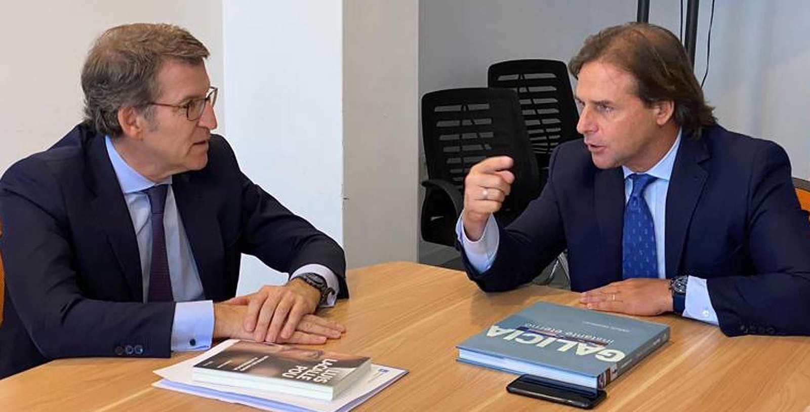 El presidente de Galicia con el presidente electo de Uruguay, Luis Lacalle Pou