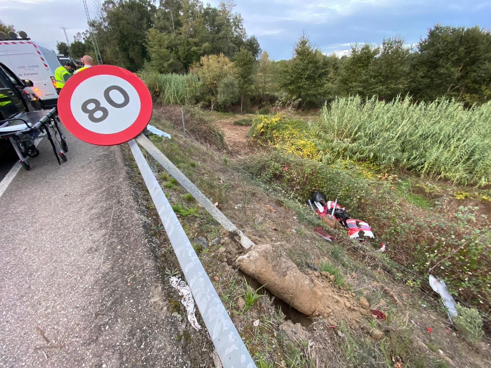 Muere un motorista  en Salvaterra de Miño // Alberte