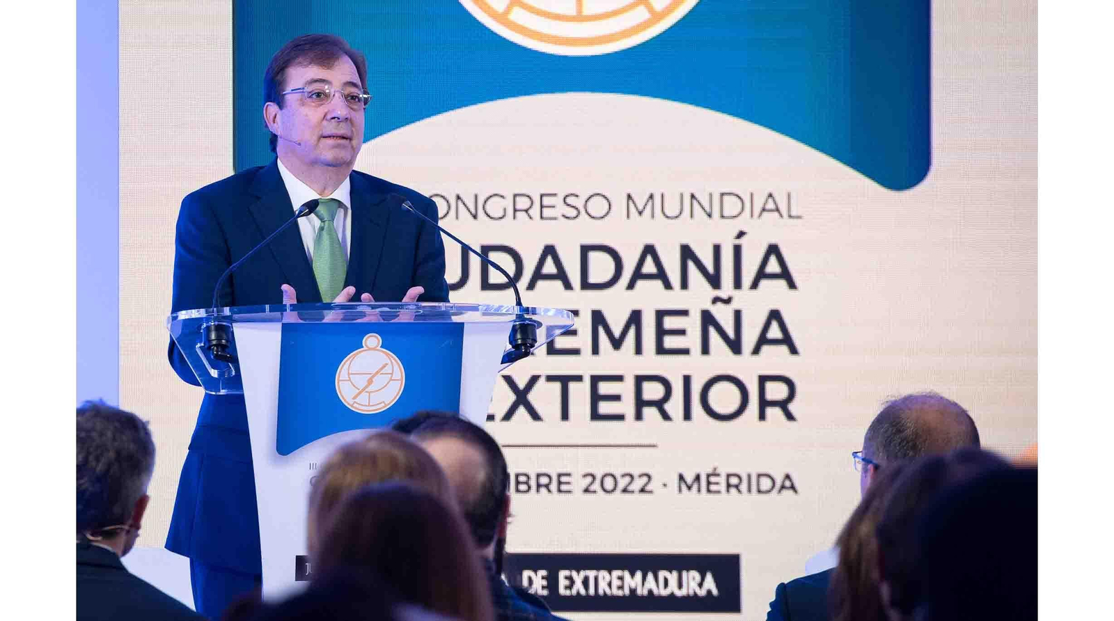 Guillermo Fernández Vara en la inauguración del III Congreso Mundial de Ciudadanía Extremeña en el Exterior que se celebró en Mérida