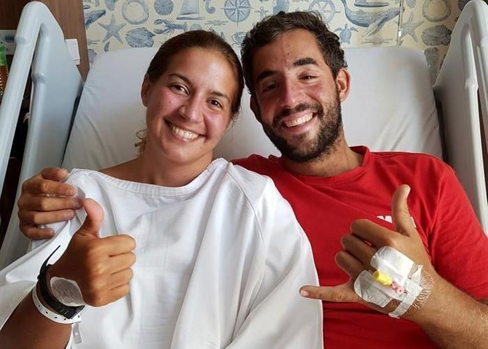 Los españoles Marta Miguel y David Hernández en el Hospital Gleneagles de Kota Kinabalu (Malasia)