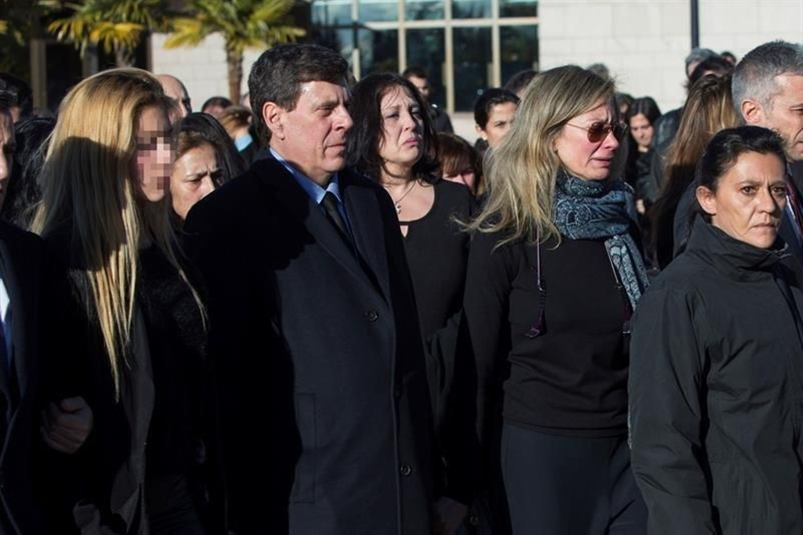 Diana López-Pinel (2d), y Juan Carlos Quer (2i), padres de la joven Diana Quer