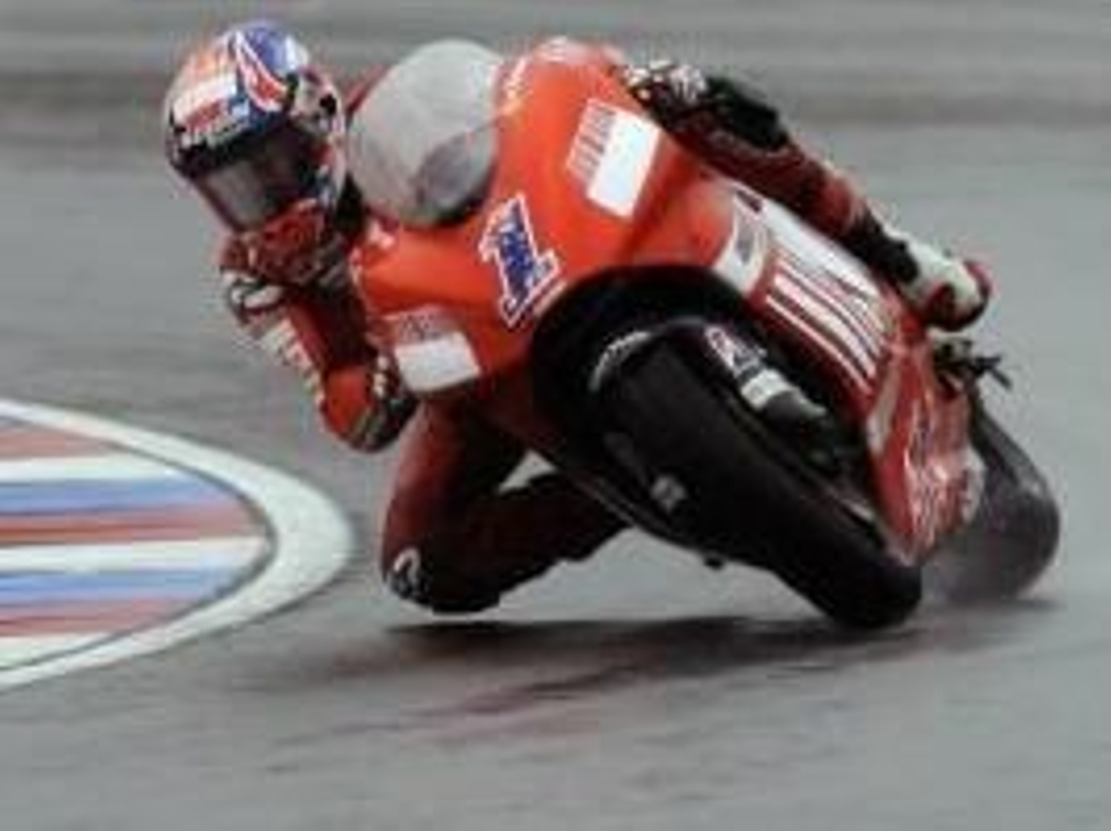 El australiano Casey Stoner (Foto: EFE)