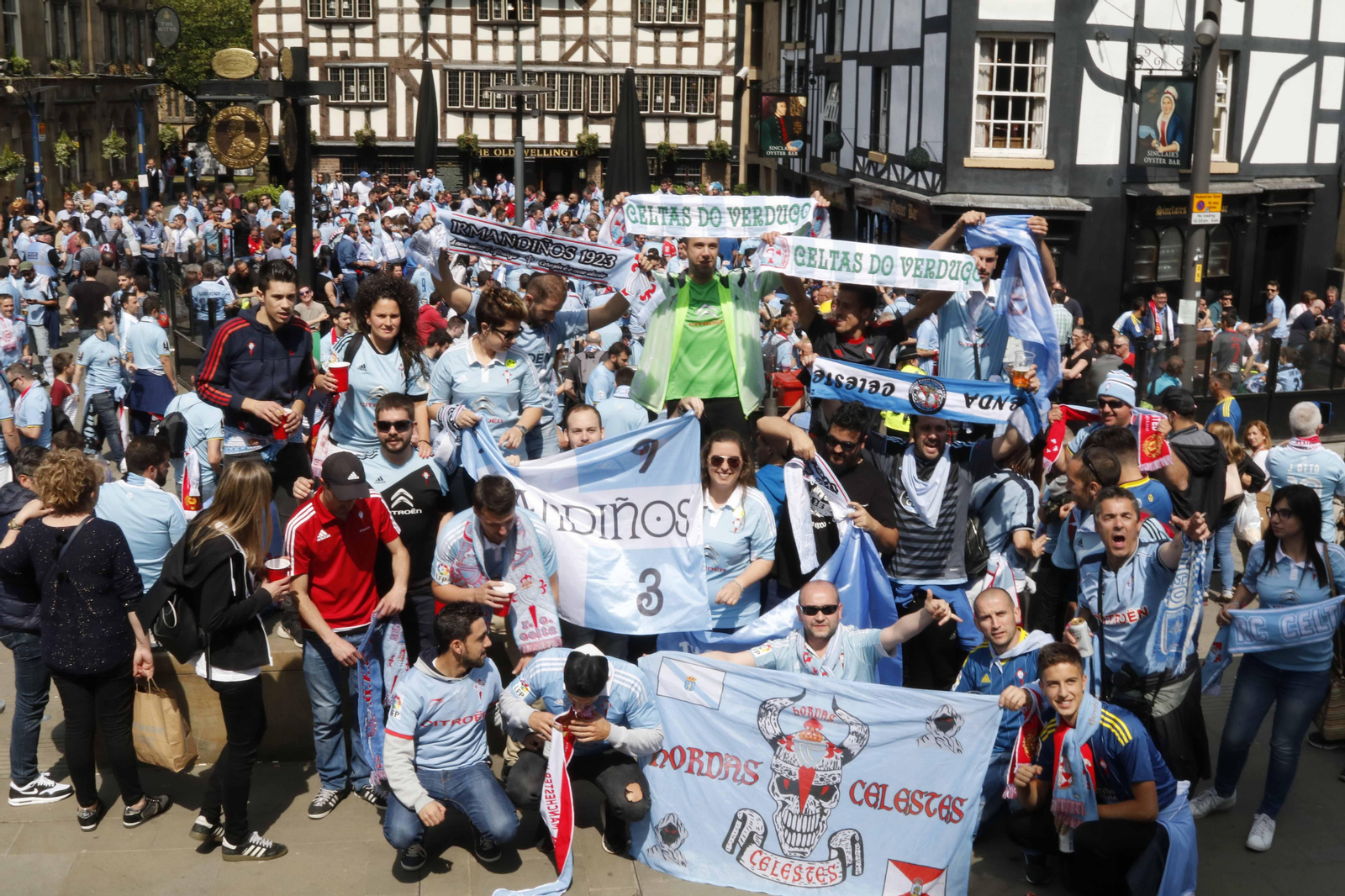 El viaje de la afición celeste a Manchester, el 11 de mayo de 2017. // J.V. Landín