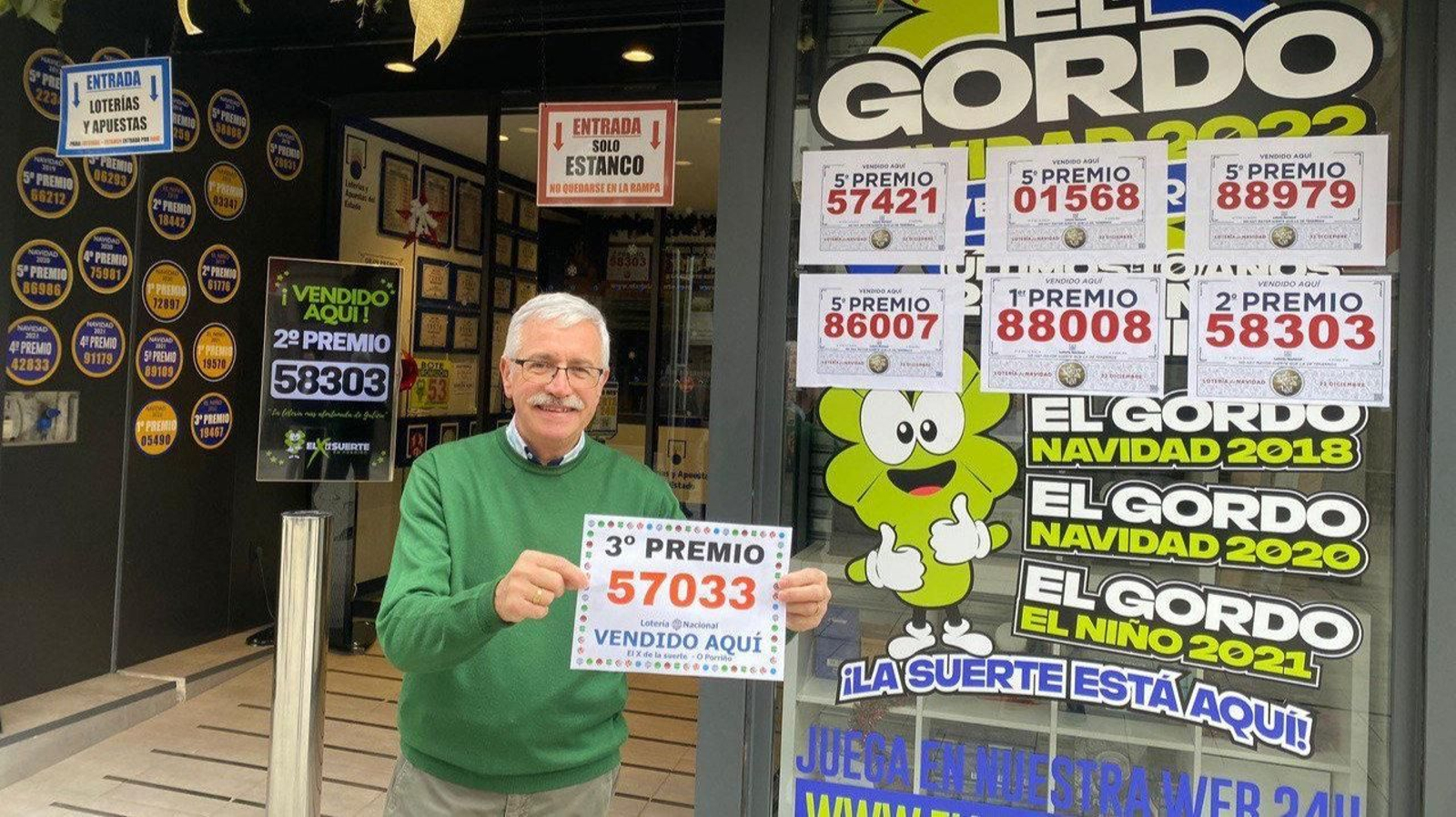El X de la Suerte de O Porriño entregó el tercer premio del Sorteo del Niño.