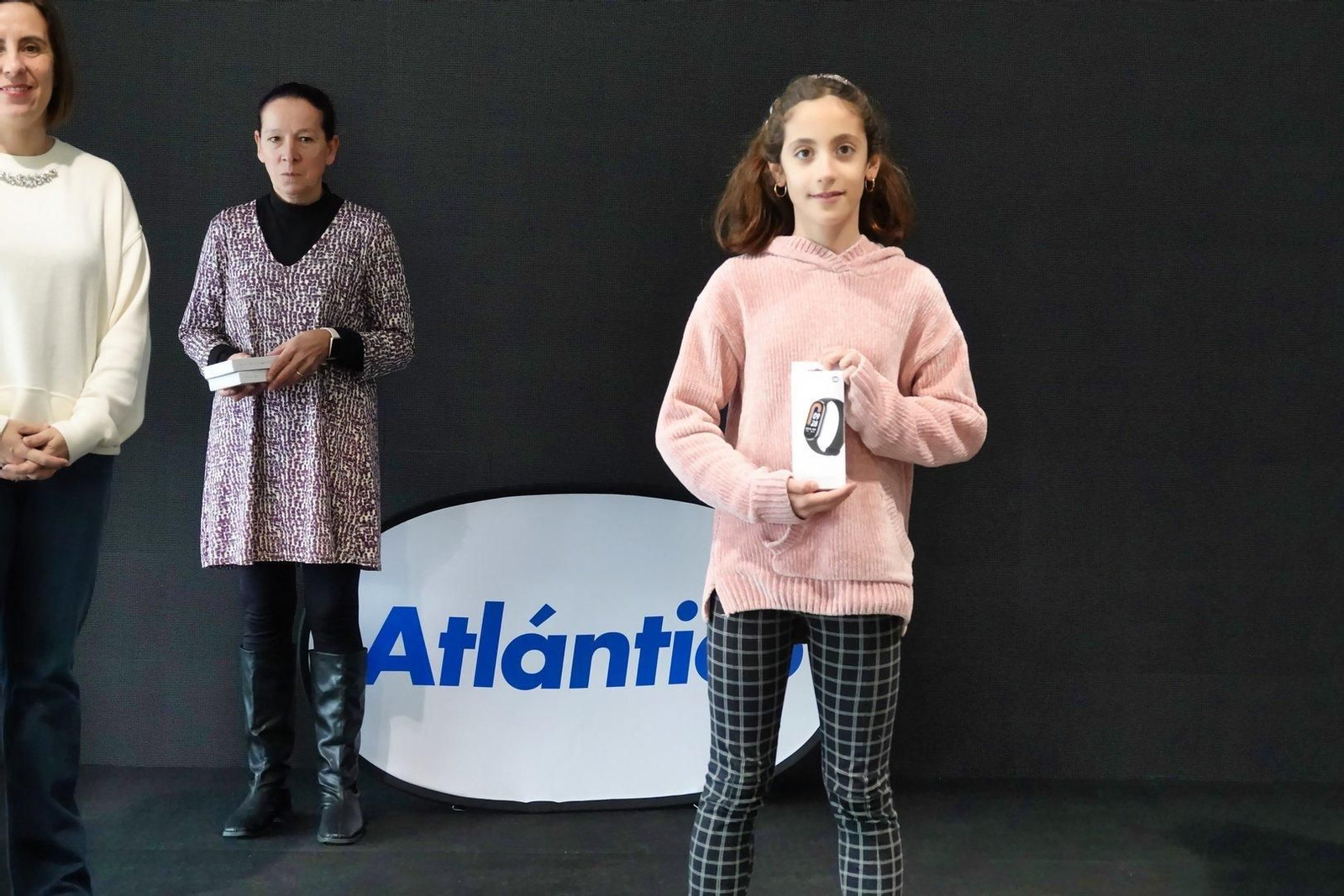 Premiados en el concurso de dibujo 'Vida Sostenible'.