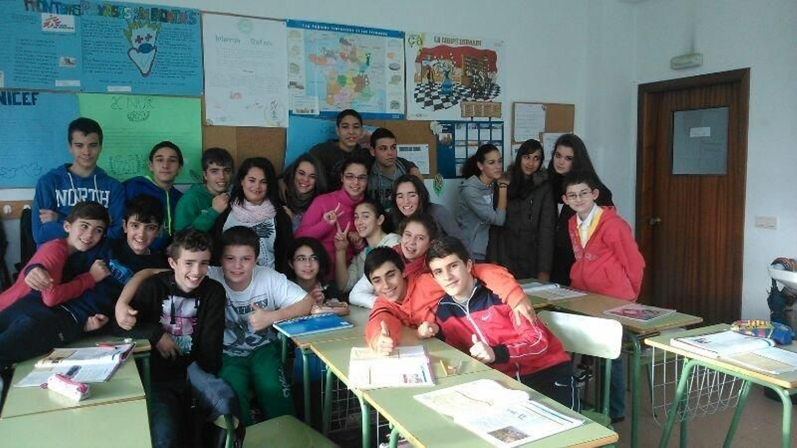 Ademais, os alumnos deberán recibir polo menos un terzo do horario lectivo en lingua francesa no conxunto do Bacharelato, co fin de acadar o nivel B2.