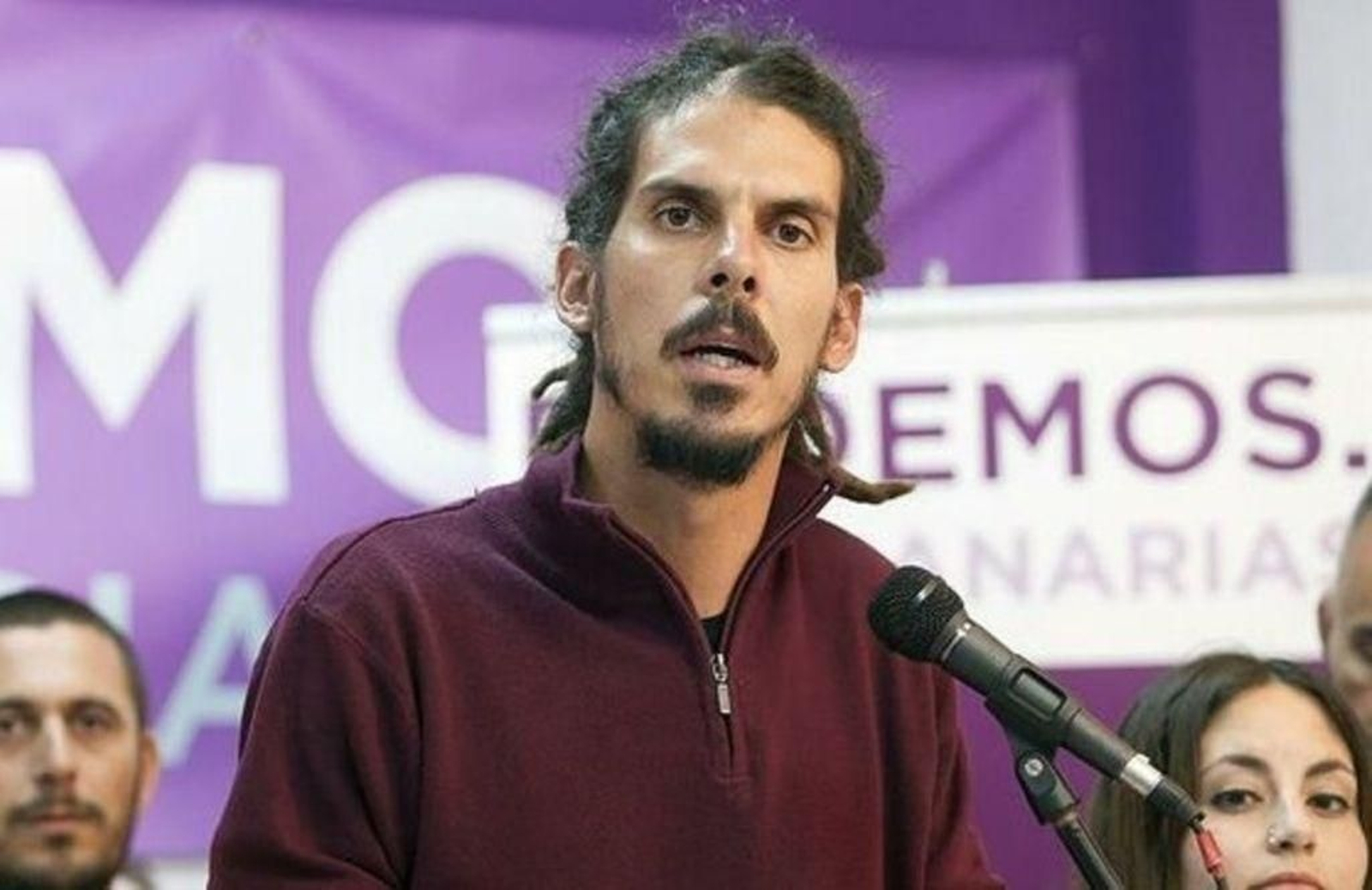 Alberto Rodríguez, en una intervención pública en un acto de Podemos