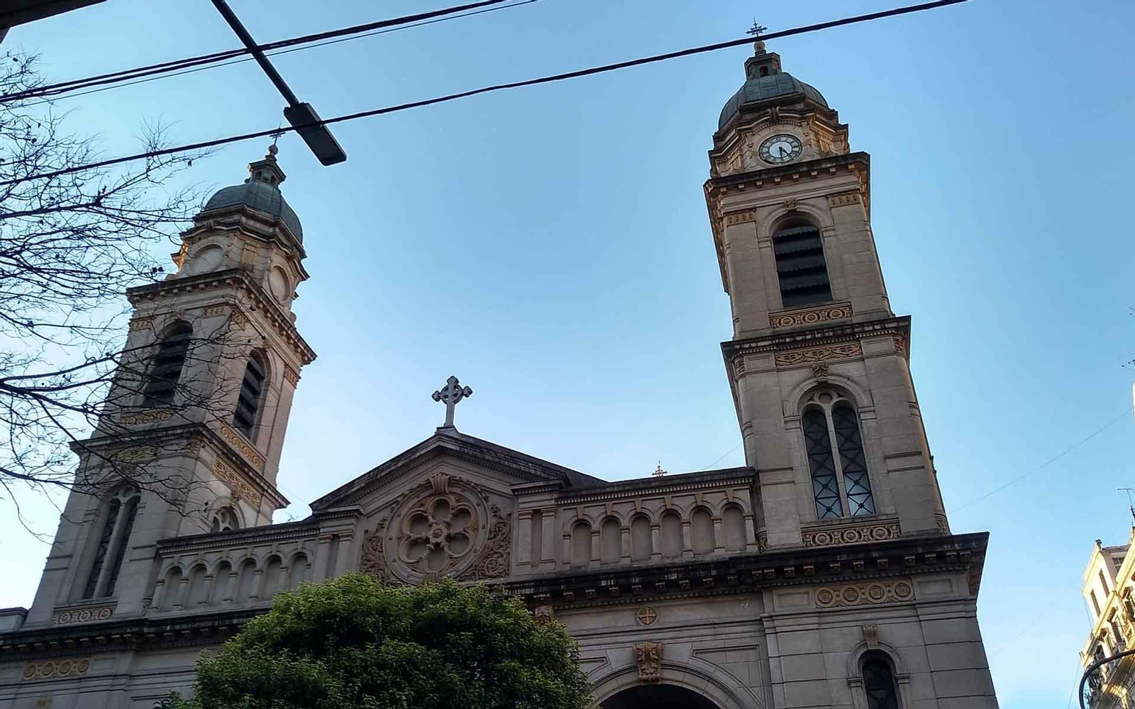 Buenos Aires Iglesia web