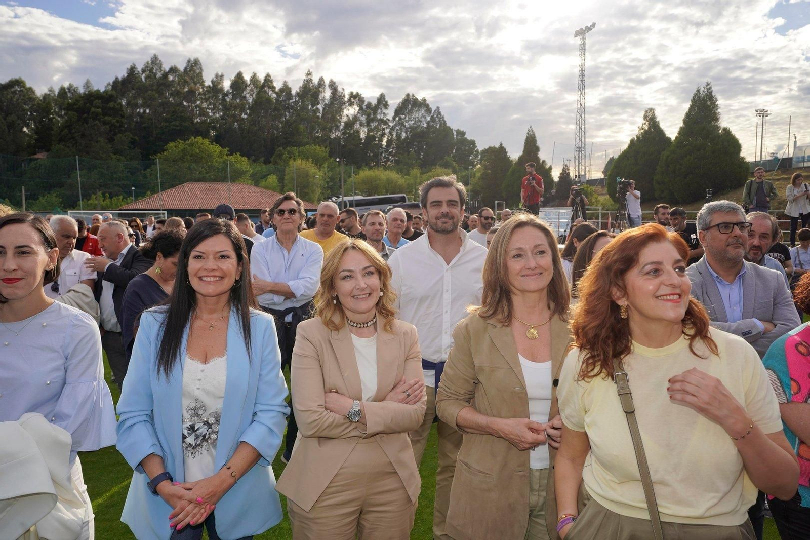 Mouriño con cargos del PP.