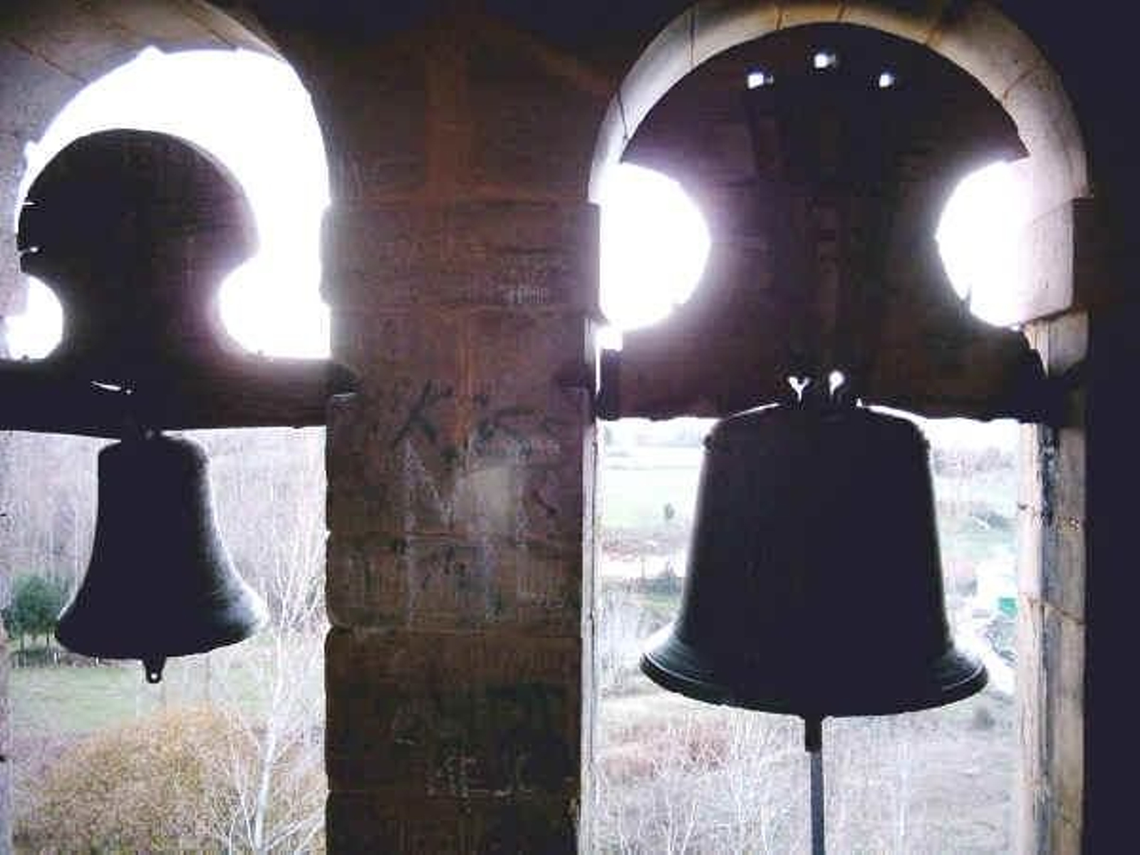 Un libro recopila la historia de las campanas en la provincia de Soria.