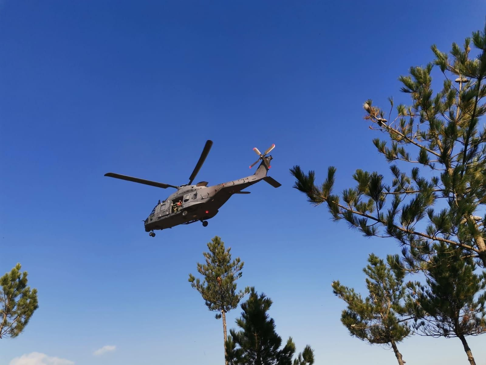 Simulacro Ejército del Aire en Tomiño. Helicóptero de rescate.