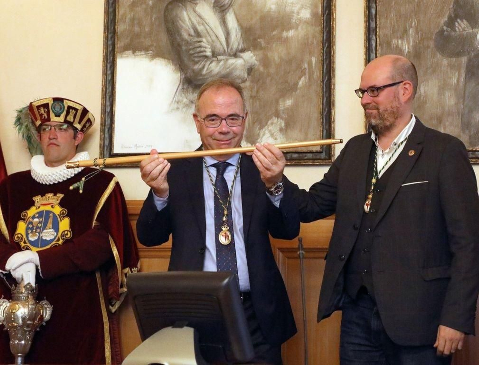 Sánchez Bugallo, junto a su antecesor, Martiño Noriega.