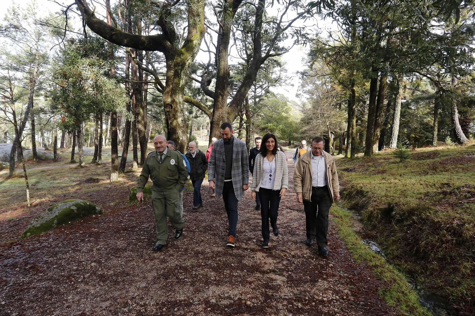 La conselleira Ángeles Vázquez, en su visita ayer al parque natural del Monte Aloia.