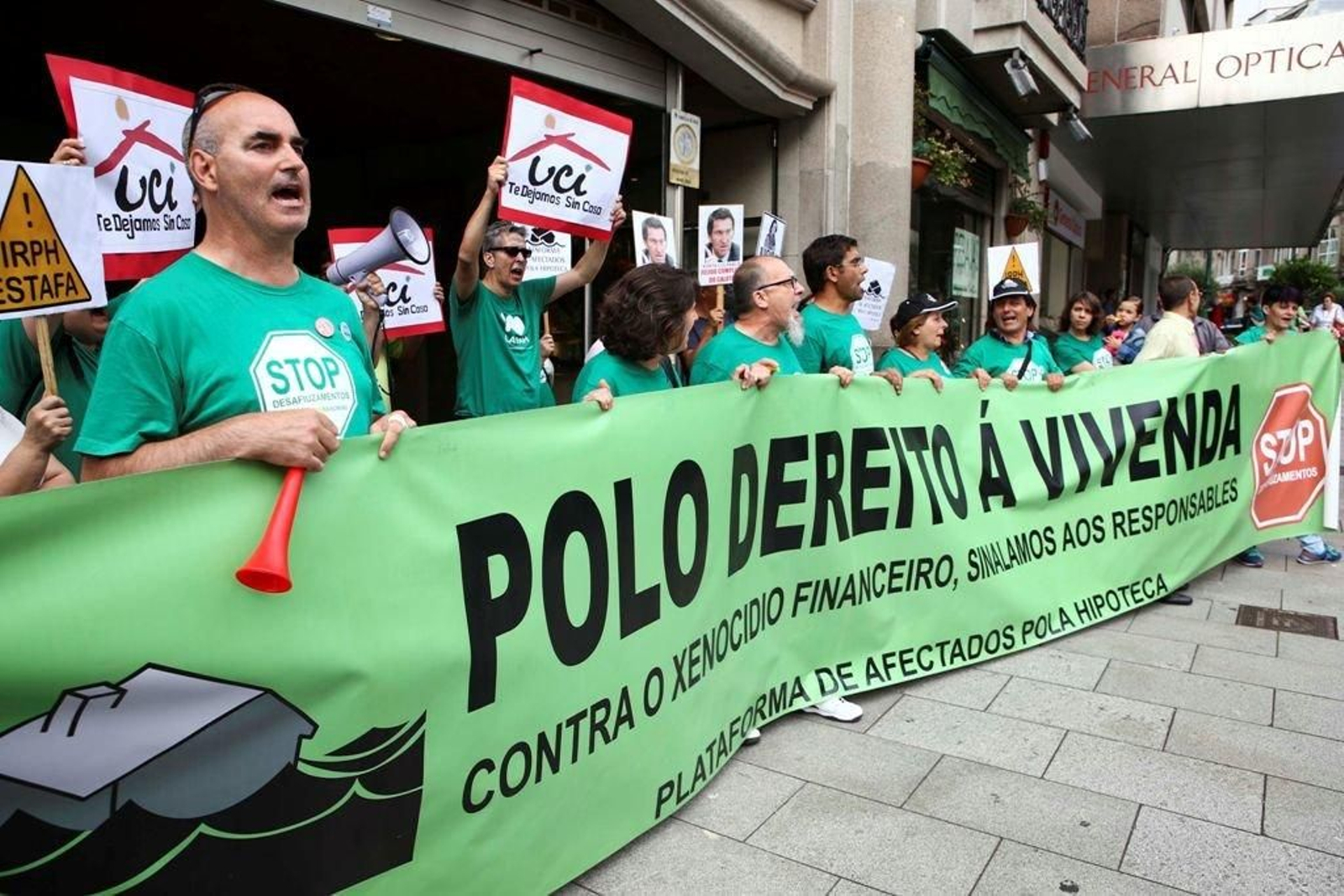 Los miembros de la PAH en una manifestación.