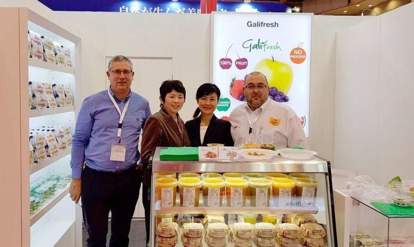 En las esquinas, Eusebio Méndez y Ramón Navarro.