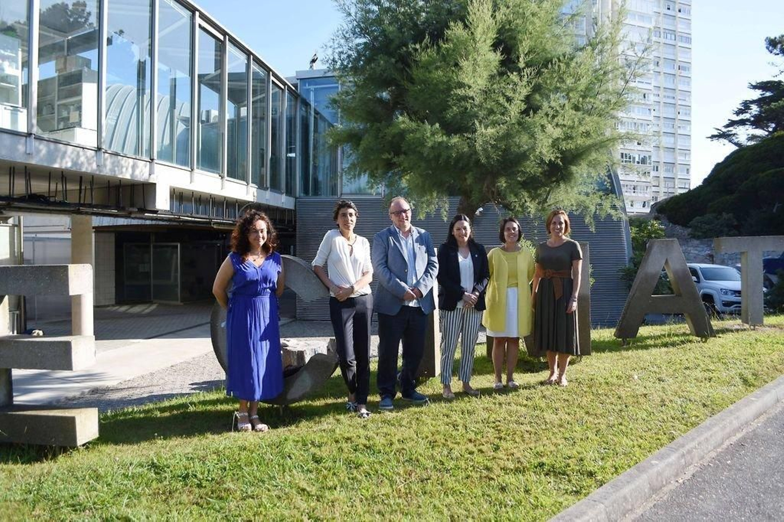 Charo de la Huz, Belén Martín, Daniel Rey, Belén Rubio, Patricia Argerey y Luisa Boquete, en Toralla.