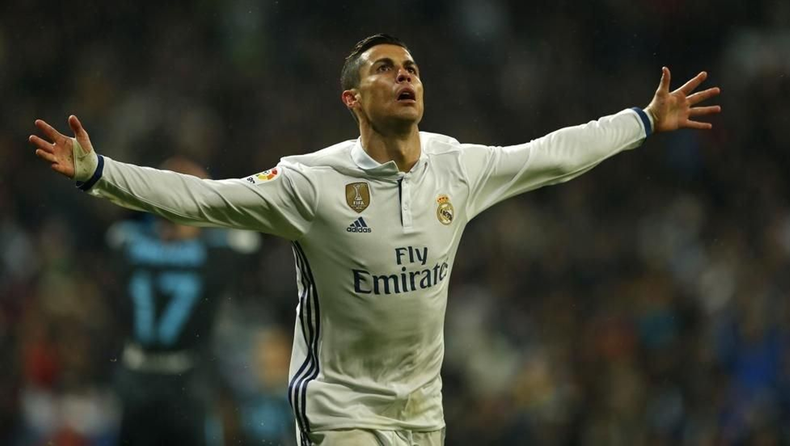 Cristiano Ronaldo se vio sorprendido durante sus vacaciones.