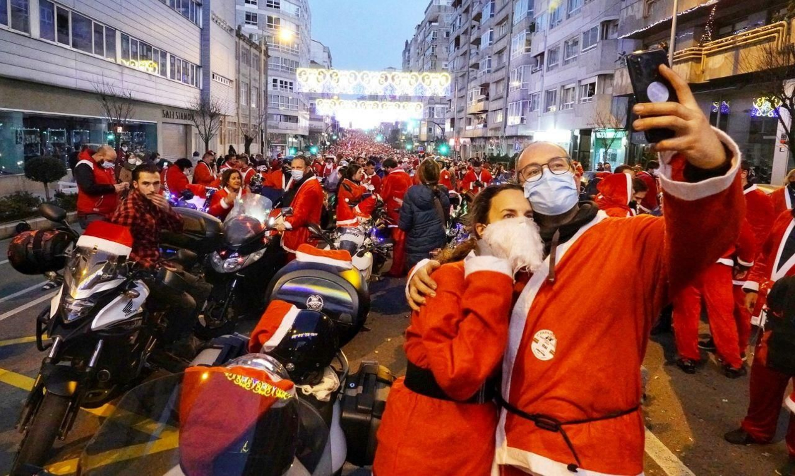 Papanoelada motera de Vigo.