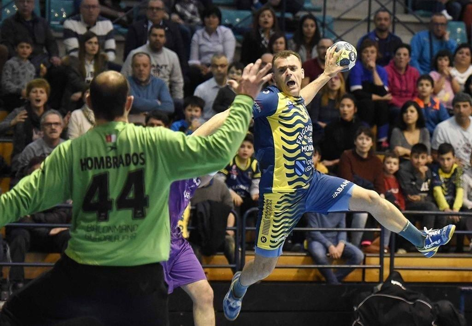 Soliño, ante Hombrados en un duelo de ilustres que se repetirá.