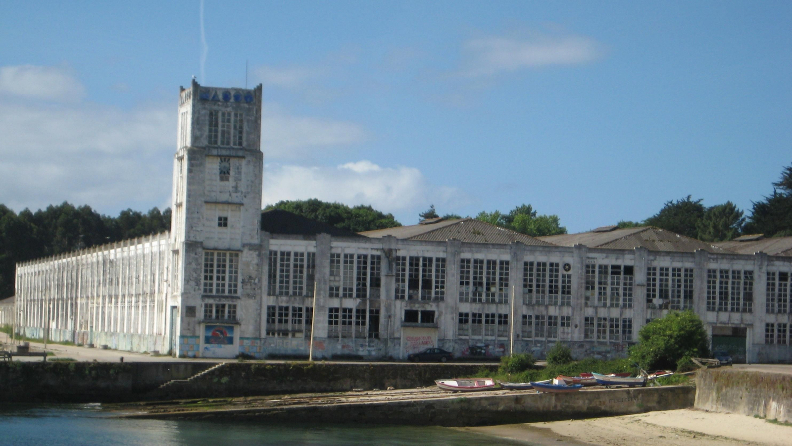 La antigua fábrica de Massó en Cangas. // Diputación de Pontevedra