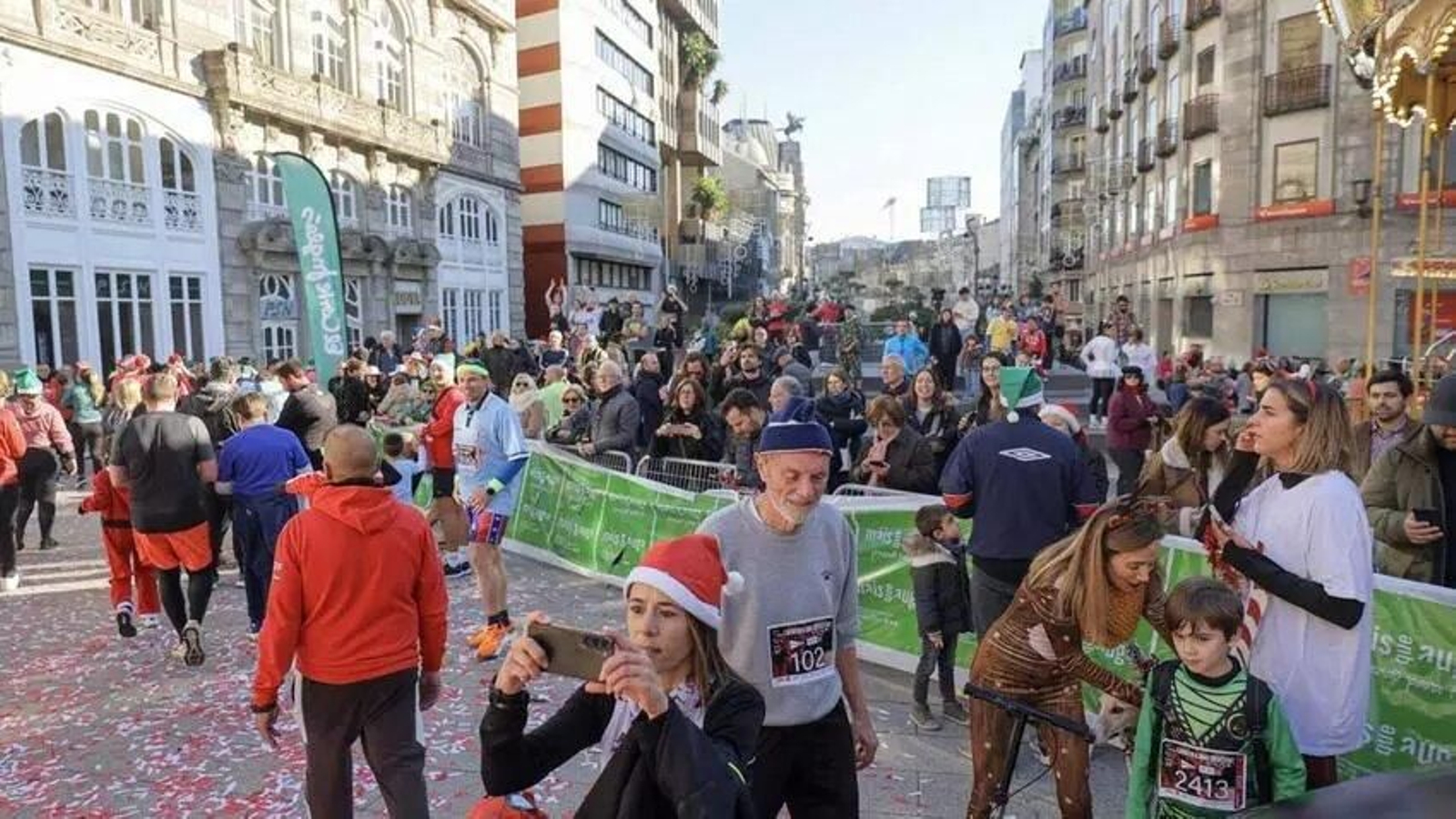 Galería | Vigo corre la San Silvestre 2024 entre multitud de disfraces
