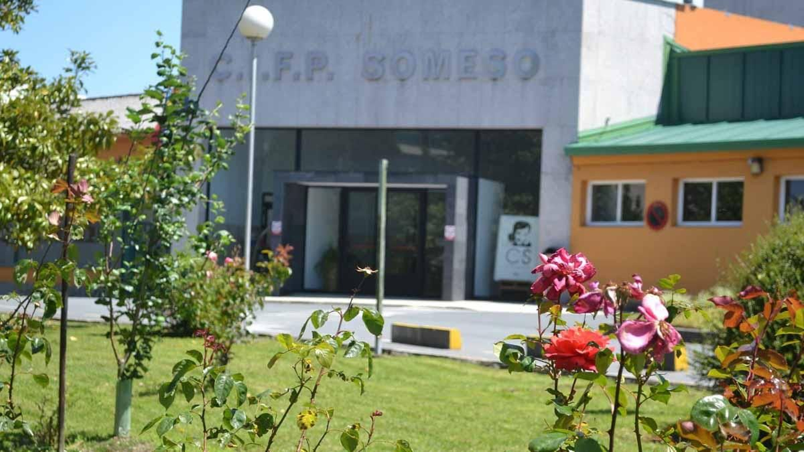El plazo de solicitud de las becas Retorna Mocidade está abierto hasta el 3 de octubre