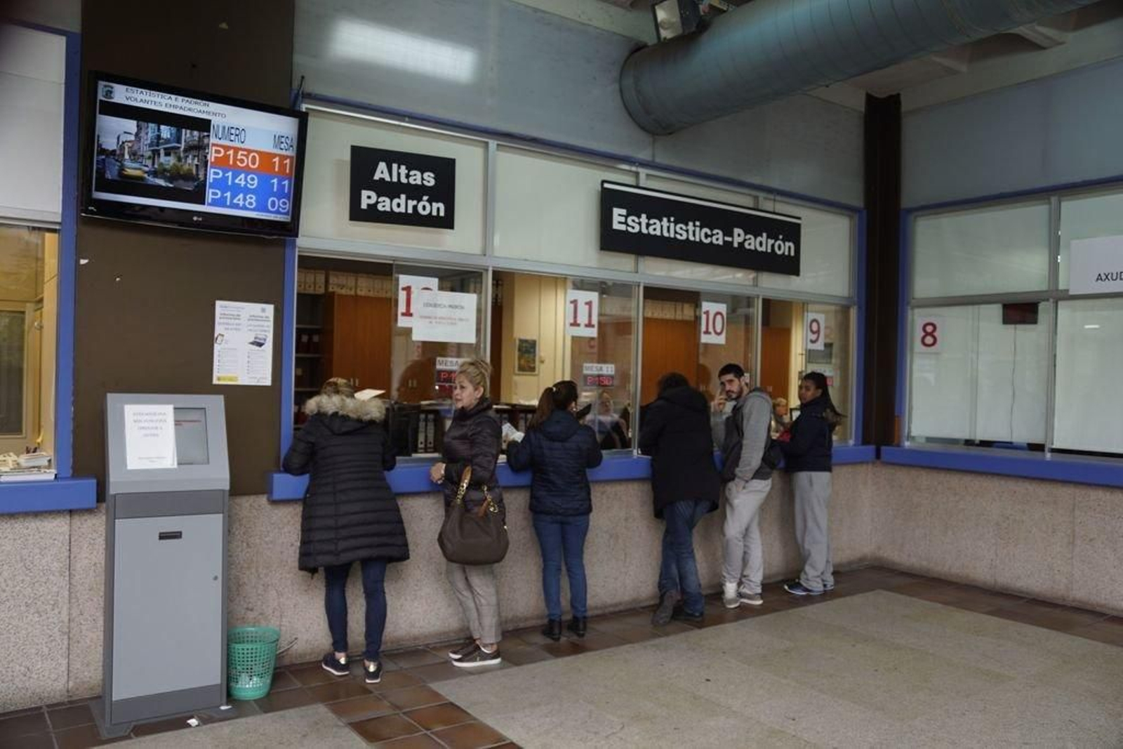 Los vigueses recurren cada vez más a la administración electrónica en lugar de presencial.