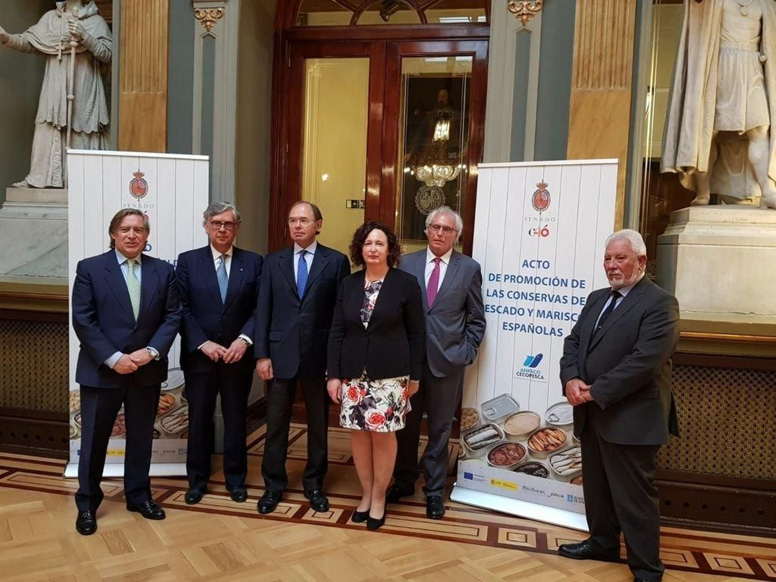 Anfaco celebró ayer una cata de conservas en el Senado.
