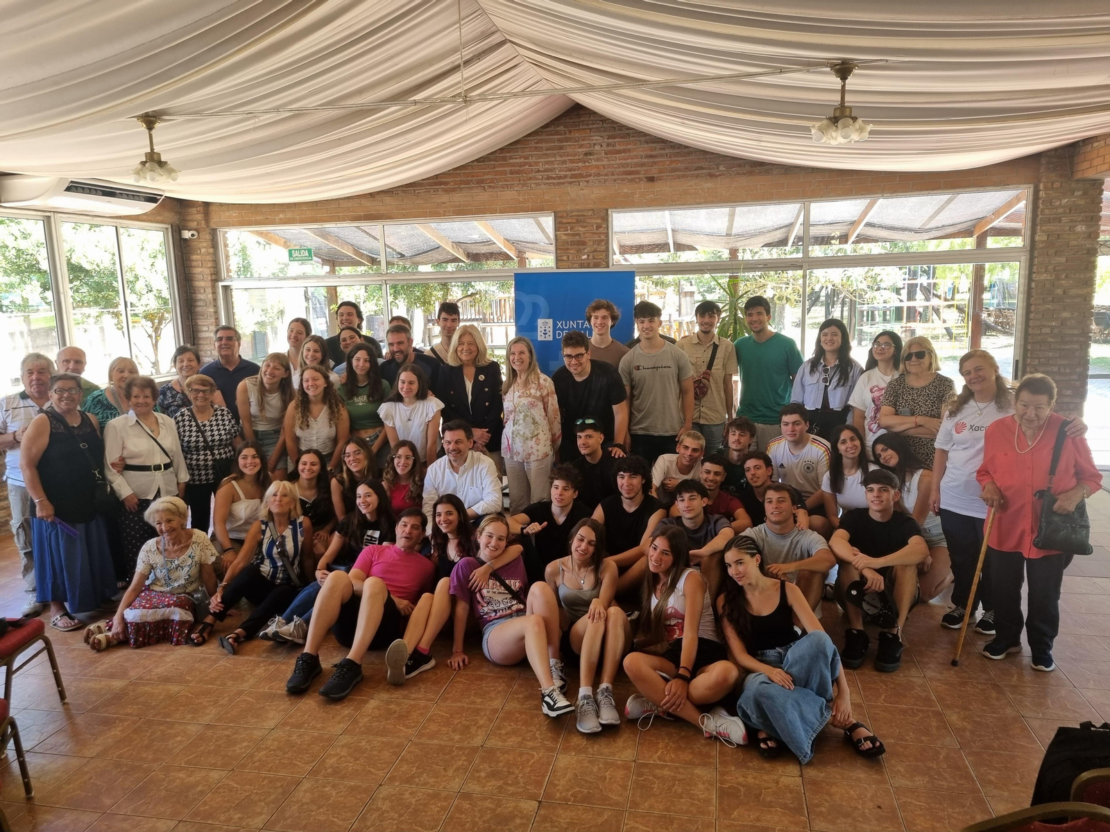 El secretario xeral da Emigración, Antonio Rodríguez Miranda, calificó de "muy positiva" su visita a Argentina y Uruguay, focalizada en el retorno, la inserción laboral de los emigrantes y la difusión de la cultura gallega.