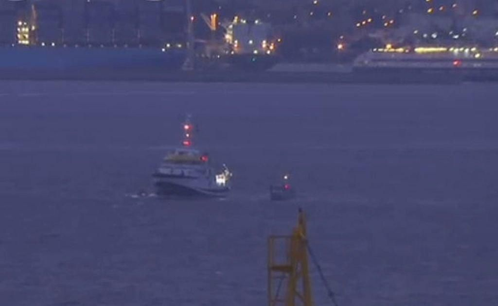El acoso británico al barco en Gibraltar.