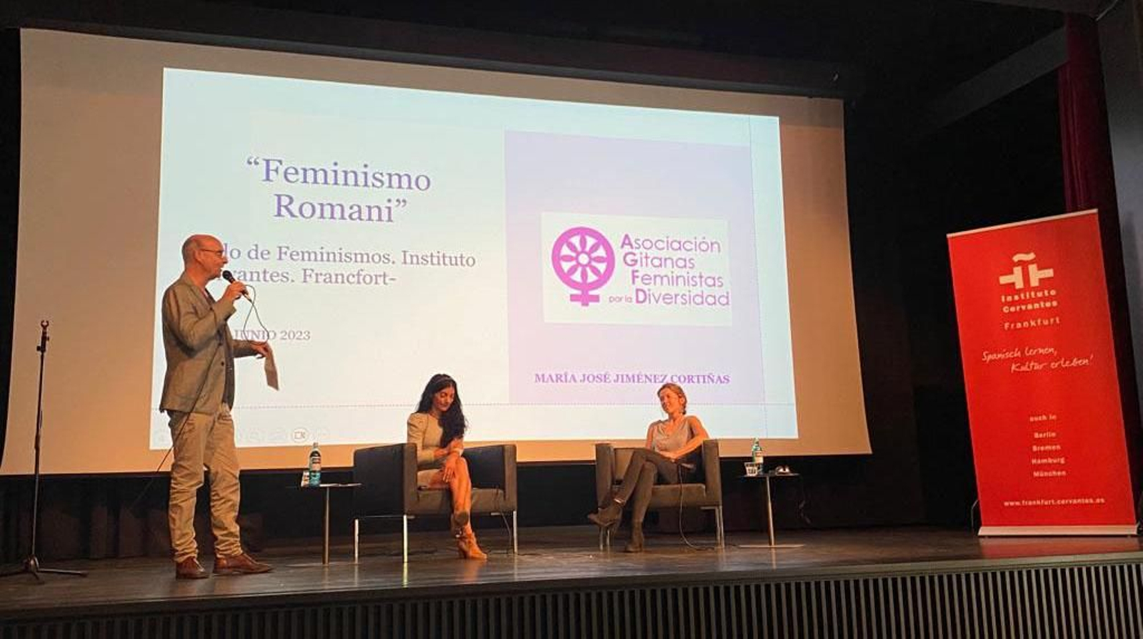 María José Jiménez Cortiñas en el Instituto Cervantes de Fráncfort 2 web