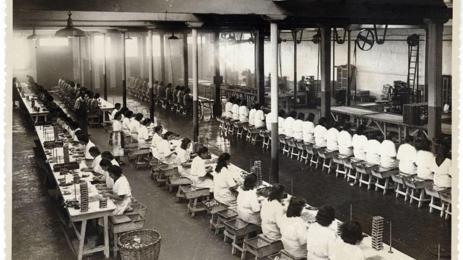 La conservera inició su actividad en Vigo hace más de 130 años a base de trabajo artesanal llevado a cabo por mujeres.