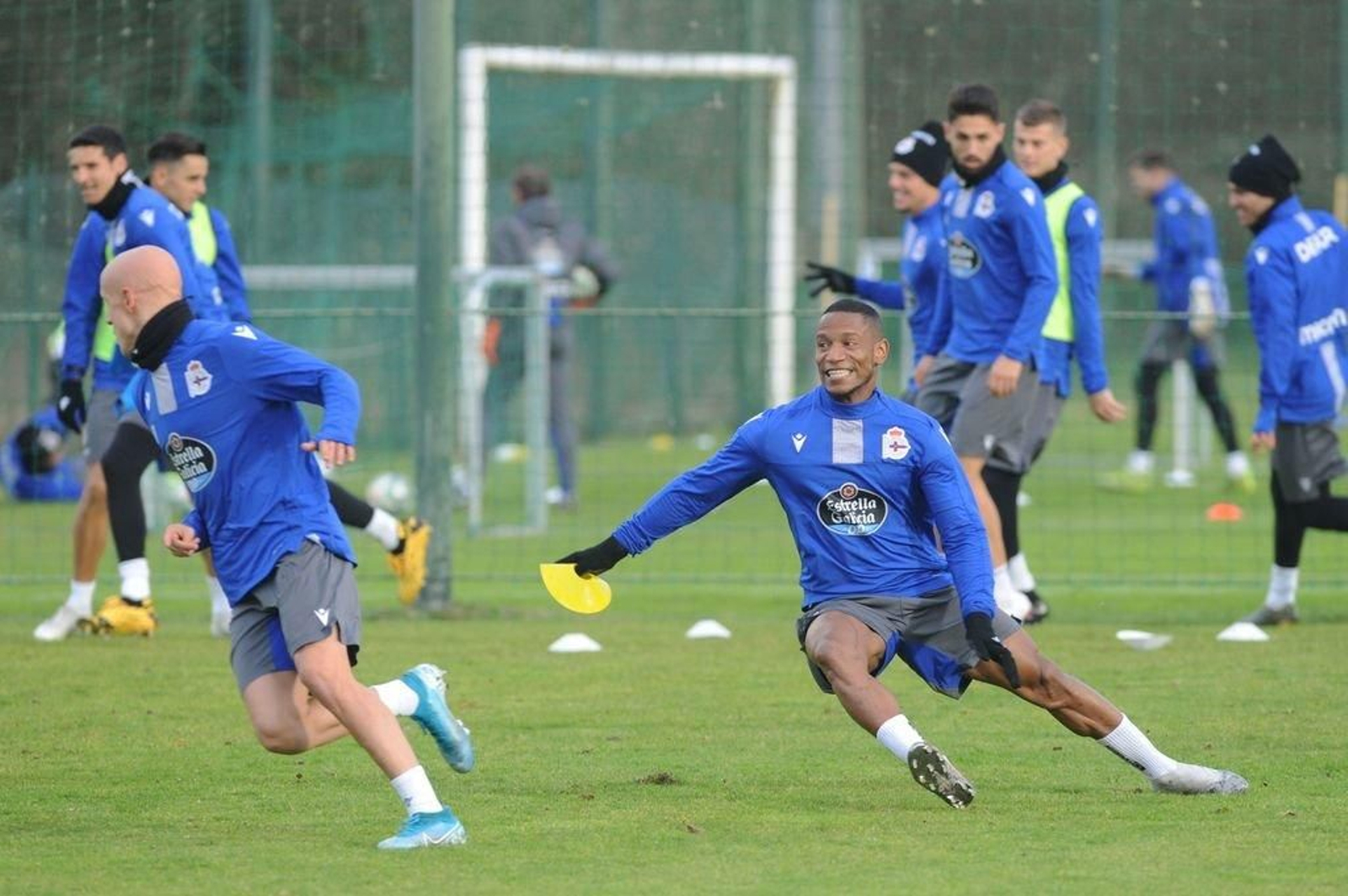Beauvue ya entrenó ayer con el Deportivo en Abegondo.