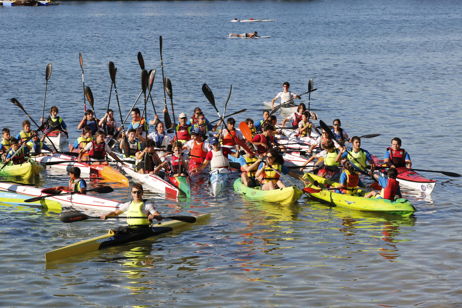 La jornada de entrenamiento especial de la mano de +Deporte Atlántico y el club de piragüismo Kayak Vigo