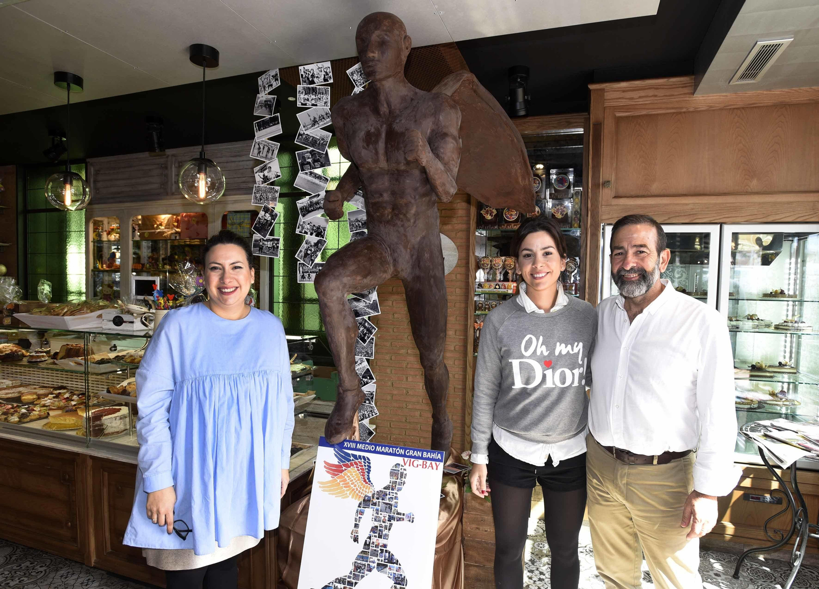 Homenaje en chocolate a los atletas de la prueba Vig-Bay