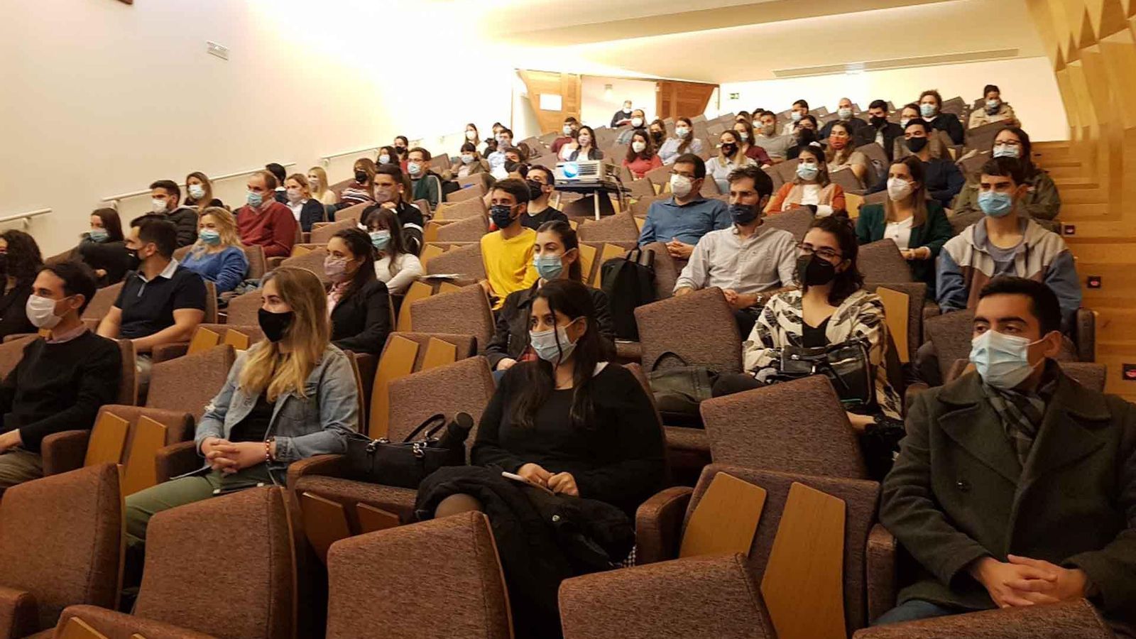 Galicia becarios en Vigo web