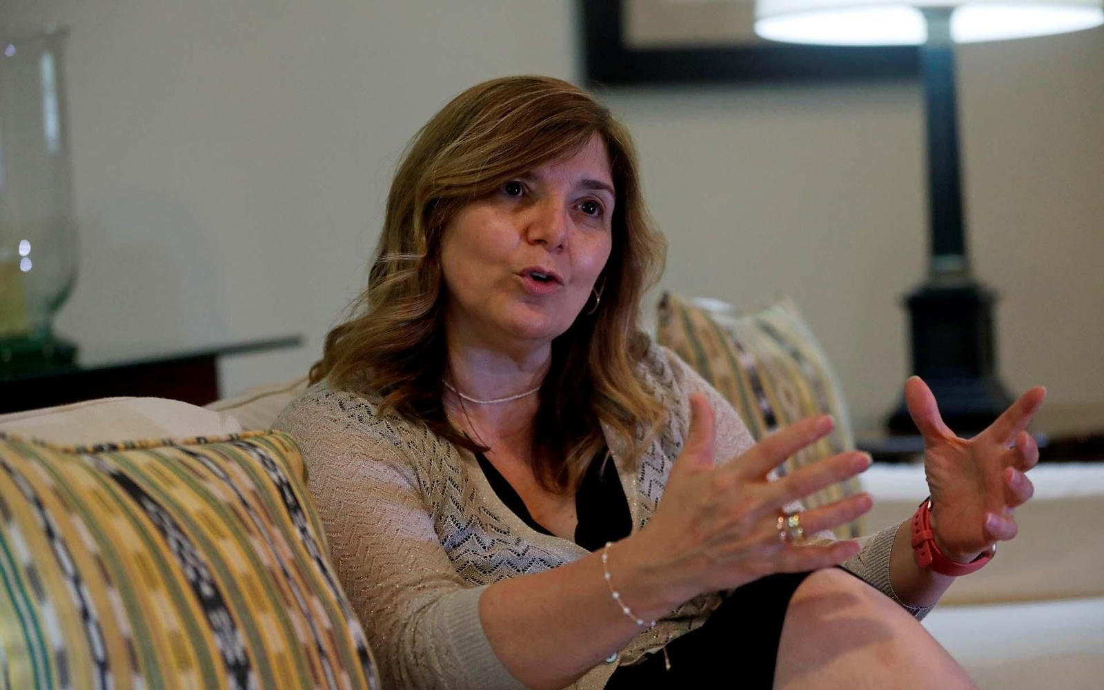 GU4005. CIUDAD DE GUATEMALA (GUATEMALA), 23/09/2021.- Pilar Cancela, secretaria de Estado de Cooperación Internacional de España, participa en una entrevista con Efe el 22 de septiembre de 2021 en Ciudad de Guatemala (Guatemala). Para la secretaria de Estado de Cooperación Internacional de España, Pilar Cancela Rodríguez, Centroamérica es una zona de "prioridad absoluta" para la política exterior española y cuenta con un "potencial enorme" de desarrollo. EFE/Esteban Biba